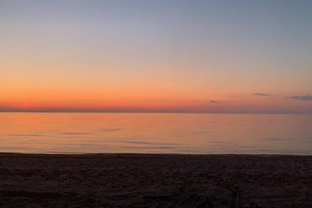 Maison Sur Le Lac Desbiens Εξωτερικό φωτογραφία