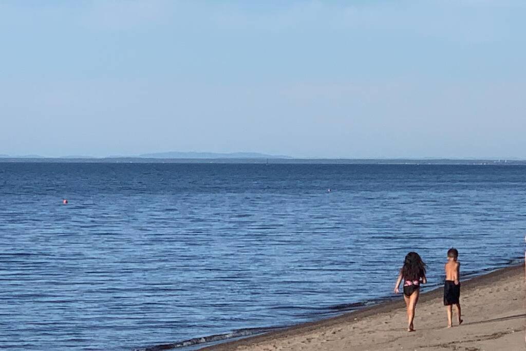 Maison Sur Le Lac Desbiens Εξωτερικό φωτογραφία