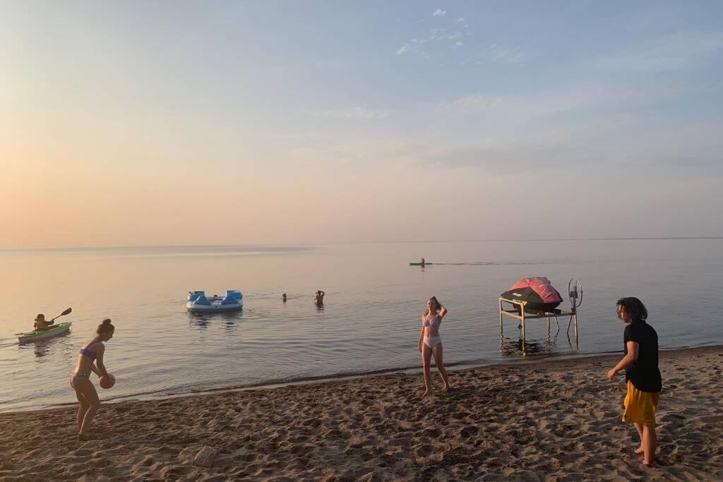 Maison Sur Le Lac Desbiens Εξωτερικό φωτογραφία